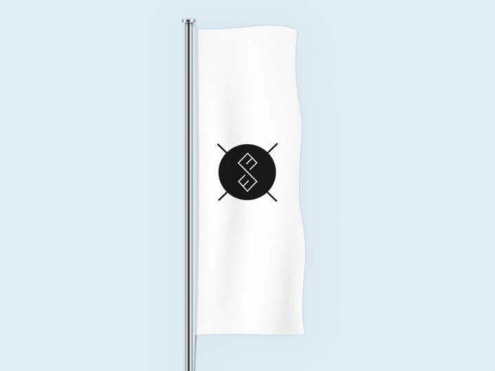 Individualaus dizaino vertikali vėliava